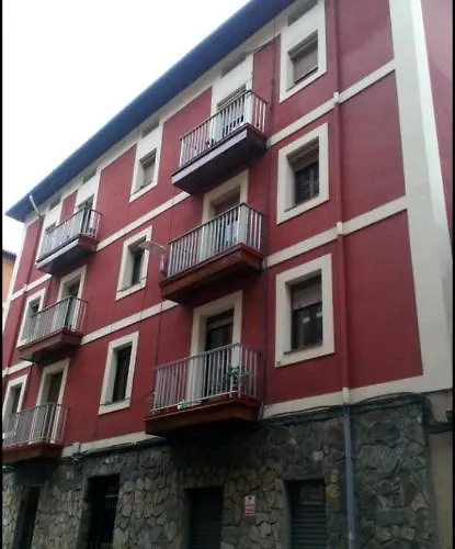 Apartment Acogedor Atico Vacaciones Cerca De Bilbao, Bec